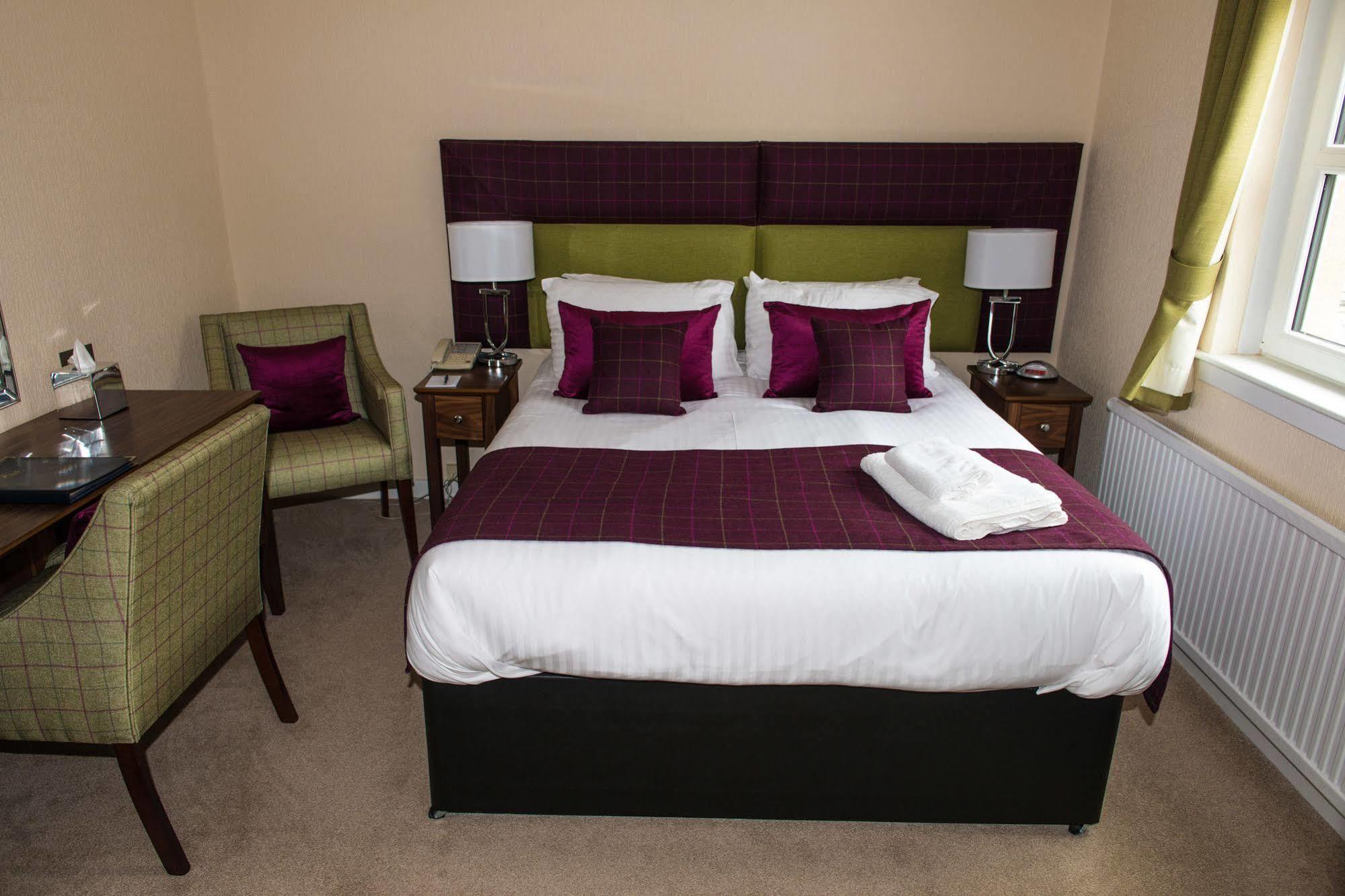 Park Hotel Монтроз Экстерьер фото