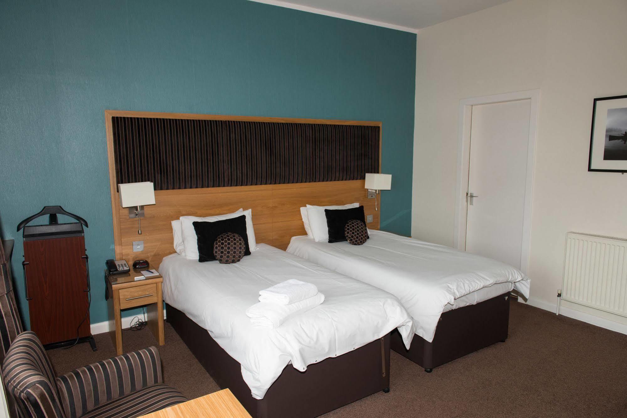 Park Hotel Монтроз Экстерьер фото